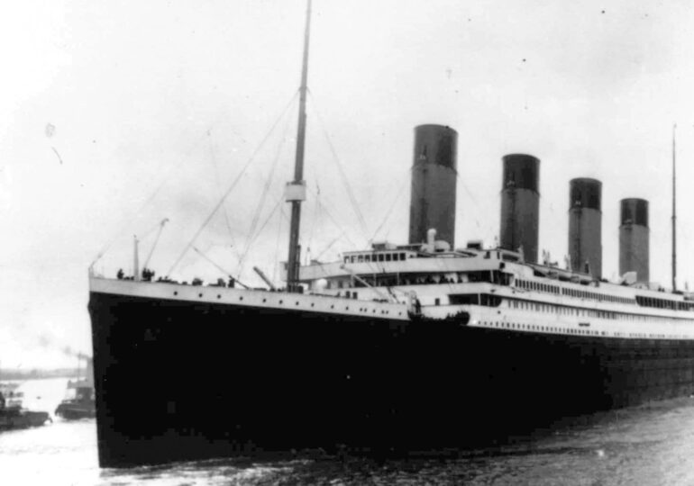 US government challenges planned expedition to recover items from Titanic